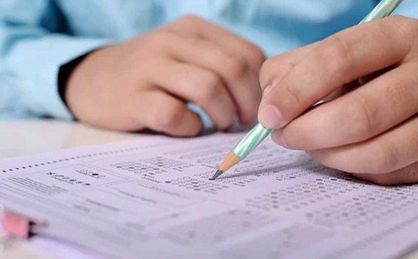 2022年新疆高考分数线,新疆各批次录取控制分数线2022